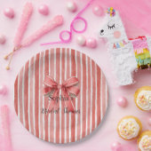 Pink Red Candy Cane Stripes Bow Bridal Shower ペーパープレート (パーティー)