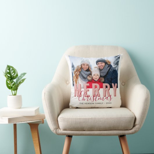 Pink Red Merry Christmas Script Family Photo クッション (椅子)