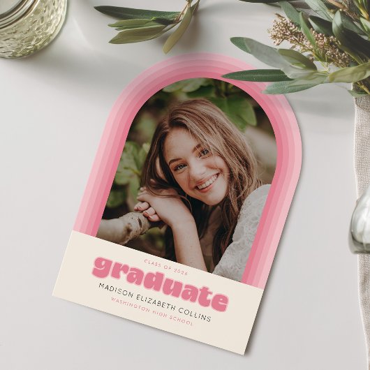 Pink Retro Striped Arch Graduation Announcement 招待状