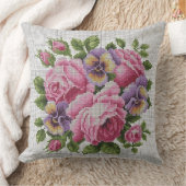 Pink Rose Floral Cross Stitch Throw Pillow クッション (ブランケット)