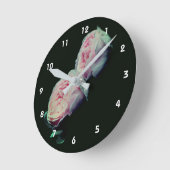 Pink Rose Pair Floral ラウンド壁時計 (傾斜)