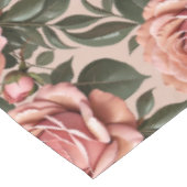 Pink Roses With Brushstroke Leaves  テーブルクロス (アングル)