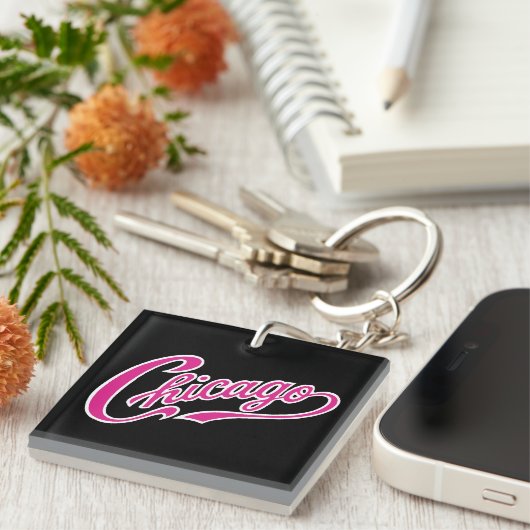 Pink Scriptのシカゴ文字BLK Keychain キーホルダー (正面右)