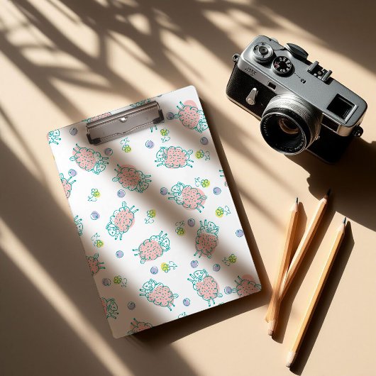 Pink Sheep with Flowers & Berries - Cute Pattern クリップボード