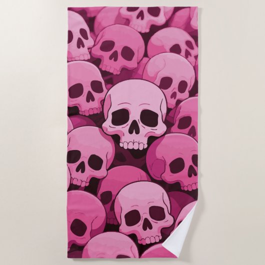 Pink Skull Pattern – Bold Pop Gothic Art ビーチタオル (正面)