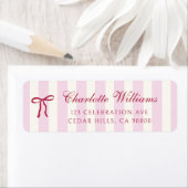 Pink Striped Preppy Bow Bridal Shower ラベル (インサイチュ)