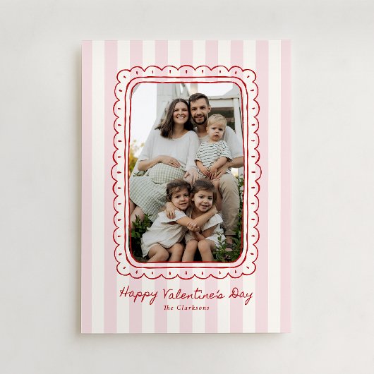 Pink Striped Scalloped Frame Valentine’s Day card 招待状