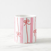 Pink stripes and and red ribbon and bows コーヒーマグカップ (中央)