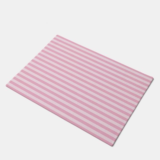 Pink Stripes Seamless Pattern ドアマット (アングル)