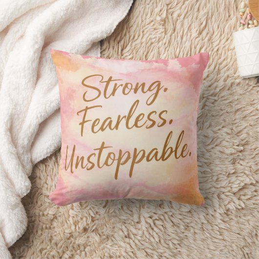 Pink Strong, Fearless & Unstoppable Motivational  クッション (ブランケット)