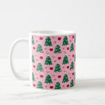 Pink Sweet Greenery Christmas Tree Holiday  コーヒーマグカップ<br><div class="desc">Cheerful Christmas holiday with evergreen trees sit atop a powder pink background. Snowflakes and elegant Christmas ornaments are scattered about this pretty design.</div>
