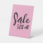 Pink Tabletop Sale Signから50%オフ、小売業用 台座サイン (正面)