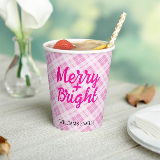 Pink tartan Christmas Merry Bright Family name 紙コップ (インサイチュ)