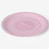 Pink Tartan Paper Plates Modern Monogram Wedding ペーパープレート (アングル)