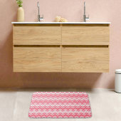 Pink Triangles Pattern Bath Mat バスマット