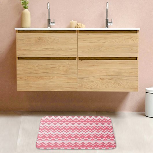 Pink Triangles Pattern Bath Mat バスマット
