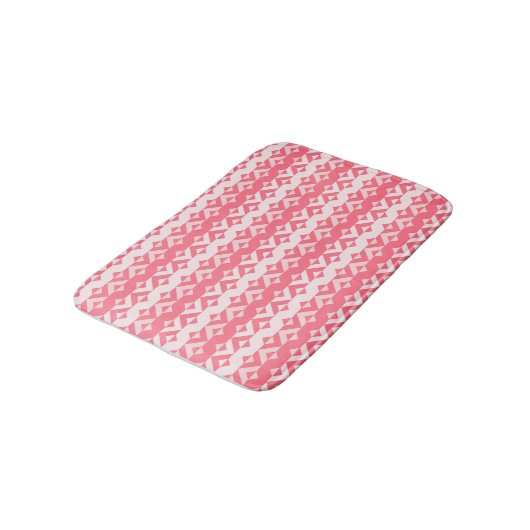 Pink Triangles Pattern Bath Mat バスマット (アングル)