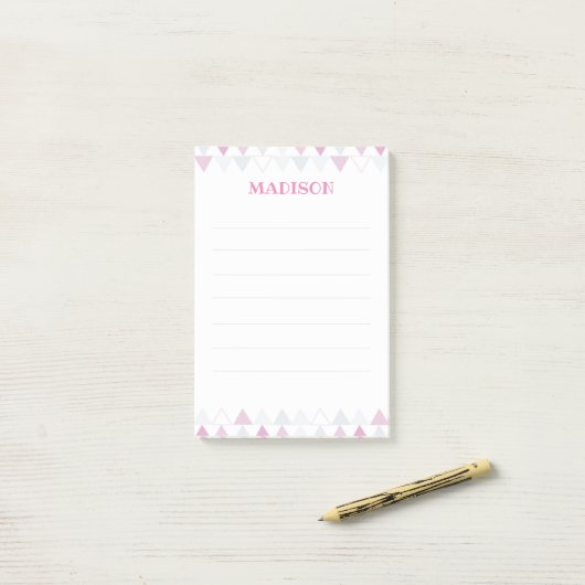 Pink Triangles Post it Notes ポストイット (デスク上)