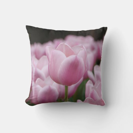 Pink tulip cushion pillow クッション (正面)