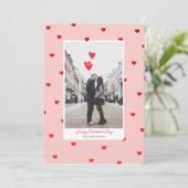 Pink Valentine’s Day photo card with red hearts 招待状 (スタンド正面)