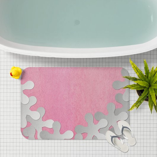 Pink Watercolor and White Flowers バスマット