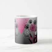 Pink, White Black Dandelions  コーヒーマグカップ (中央)