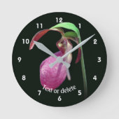 Pink Wild Lady Slipper Flower Personalized ラウンド壁時計 (正面)