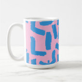 Pink with Blue Brushstroke Pattern コーヒーマグカップ (左)