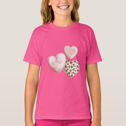 Pink XOXO Leopard Print Hearts Tシャツ (正面)