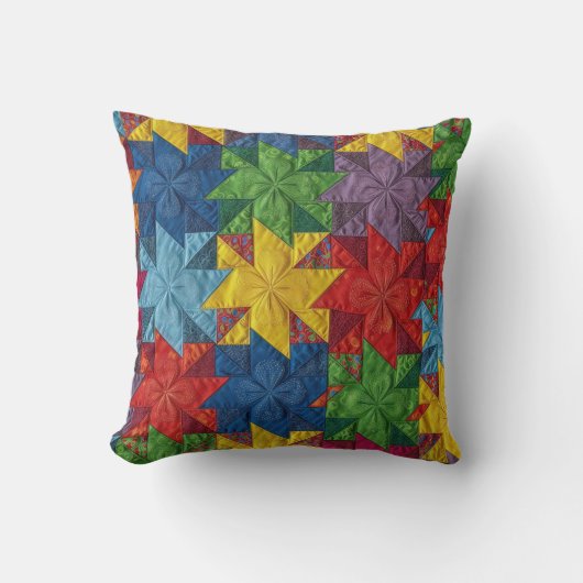 Pinwheel Patchwork Quilt Pattern クッション (正面)