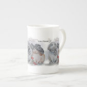 "Pipa & Marlow" Boganhues Print ボーンチャイナマグカップ (正面右)