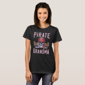 Pirate Grandma Grandmother Granny Pirate  1 Tシャツ (正面フル)