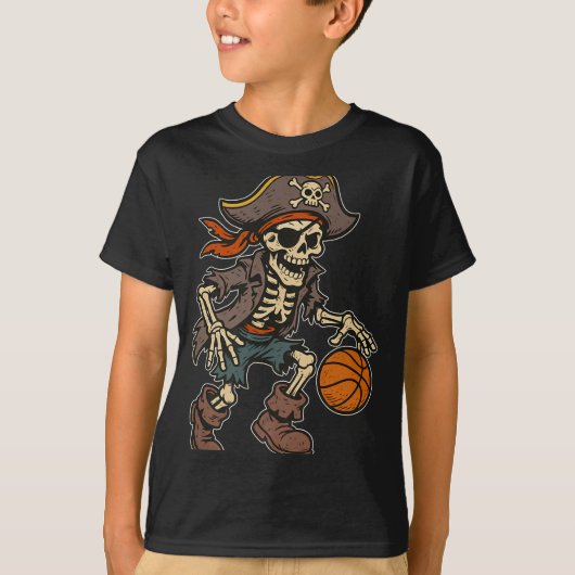 Pirate Skeleton Basketball Halloween Pirate Costum Tシャツ (正面)