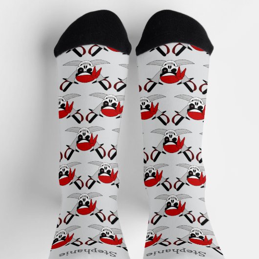 Pirate Skull And Swords Design ソックス (上部)