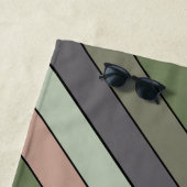 Pistachio Nut Shell Green Peach Purple Stripes  ビーチタオル (インサイチュ)