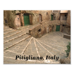 Pitiglianoイタリアの緑のドアの写真のプリント フォトプリント