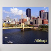 Pittsburgh Skyline Allegheny River Clemente Bridge ポスター (正面)