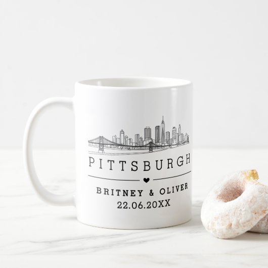 Pittsburgh Skyline  – Custom Wedding gift コーヒーマグカップ (ドーナツ)