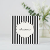 PixDezinesのシンプルな縞模様 黒+白/ゼブラフレーム 招待状 (スタンド正面)
