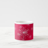 PixDezinesスノーフレーク、クリスマスレッド エスプレッソカップ (正面)