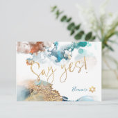 PixDezines(ユダヤ教の)バル・ミツバー✡ H2銀河系抽象芸術ティール(緑がかった色)錆 出欠カード (スタンド正面)