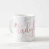 PixDezines LADYBOSS マーブル+フェイク ローズゴールド/スクリプト コーヒーマグカップ (正面左)