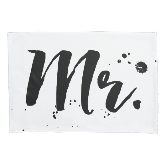 PixDezines mr/mrs/b+w/DIY背景色 枕カバー (正面左)