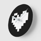 Pixel Heart 8 bits ラウンド壁時計 (傾斜)