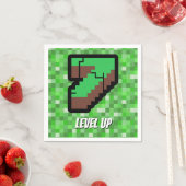 Pixelated Gamer Green Building Level Up 7 スタンダードカクテルナプキン (インサイチュ)