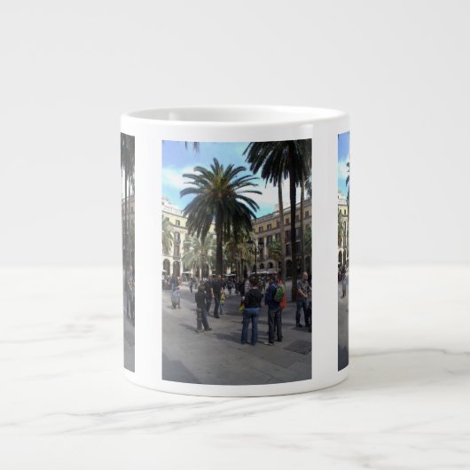 Plaça Reial、バルセロナ ジャンボコーヒーマグカップ (正面)