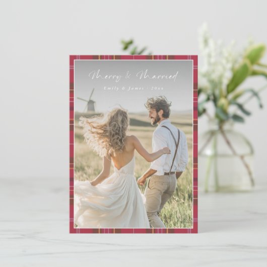Plaidスクリプメリートと新結婚した婚クリスマス シーズンカード (スタンド正面)
