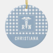 PlaidパタパーソナライズされたーンRN登録ナース セラミックオーナメント (正面)