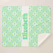 Plaid and Hearts add your name White background シェルパブランケット (正面(横))