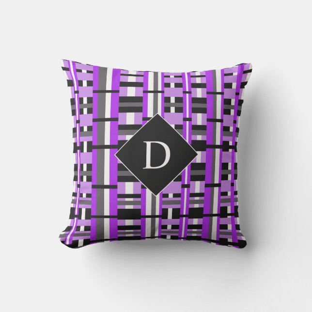 Plaid in Purple, Black & Gray Monogram クッション (正面)